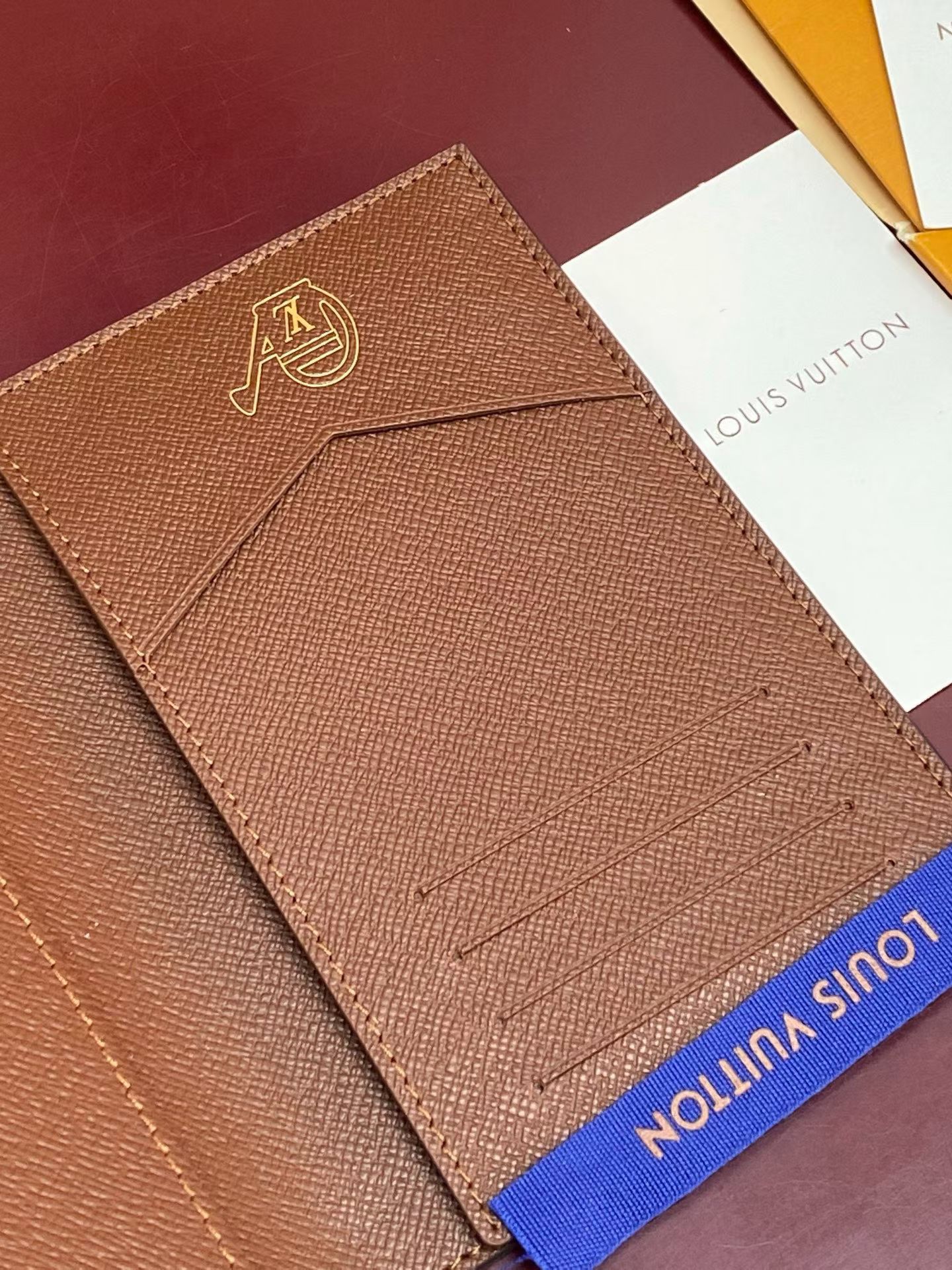 LV Double Card Holder - Image 9