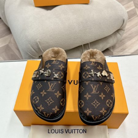 LV Cosy Flat Comfort Clog - Image 1