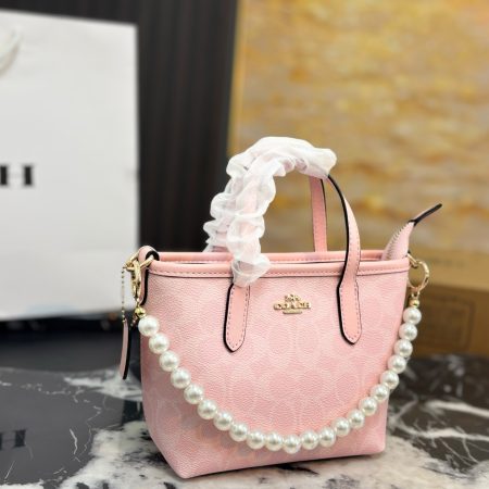 Coach Tote Bag - Image 4