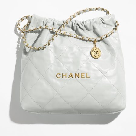 CHANEL 22 HANDBAG Shiny Calfskin & Gold-Tone Metal Light Blue