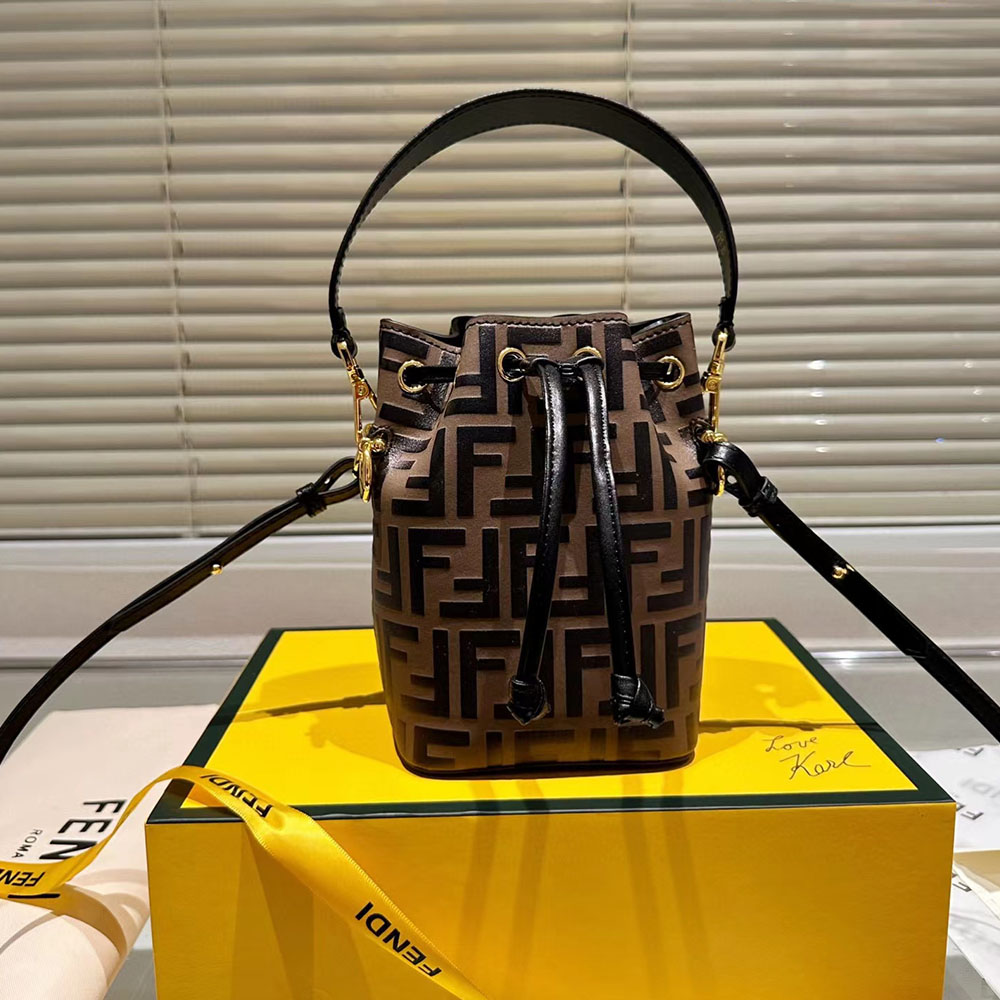 FENDI Mon Tresor Bucket Bag Mini - Image 3