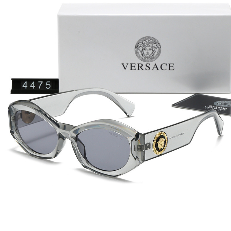 Versace Fashionable Sunglasses - Image 3