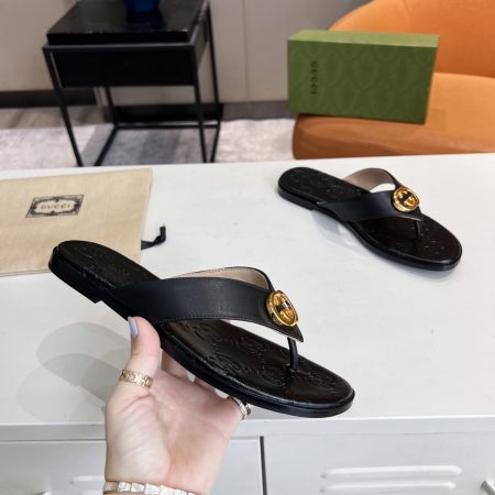 Gucci Interlocking G Thong Sandals - Image 8