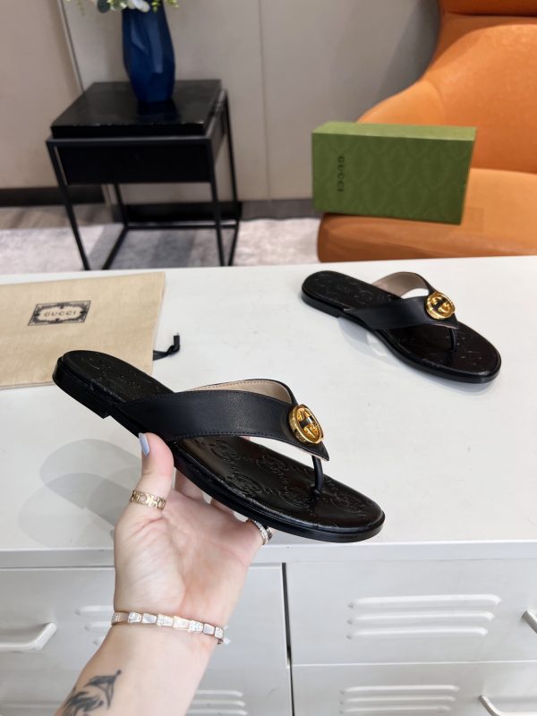 Gucci Interlocking G Thong Sandals