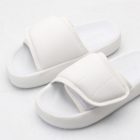 Yeezy Slide 4 - Image 2