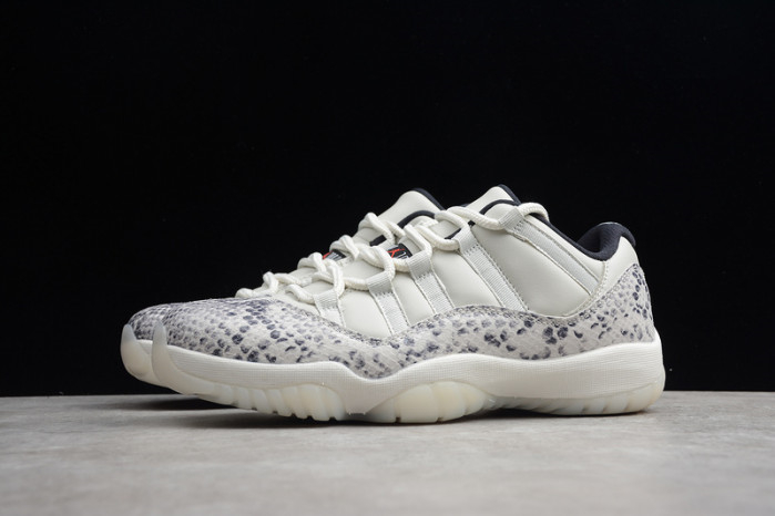 Air Jordan 11 Low Snakeskin Light Bone CD6846-002 - Image 14
