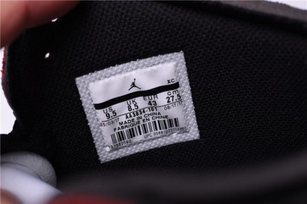 Off-White Air Jordan 1 Retro Chicago The Ten AA3834-101