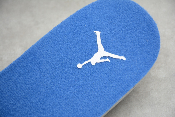 Air Jordan 3 Retro "Varsity Royal" CT8532-400 - Image 4