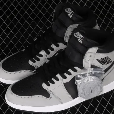 Jordan1 retro high og &ldquo;shadow 2.0" - Image 3