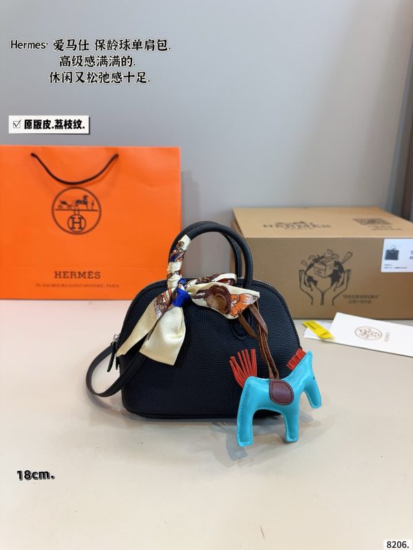 Hermès Mini Shell Bag