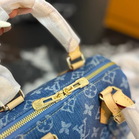 LV Speedy 20 Bag - Image 7