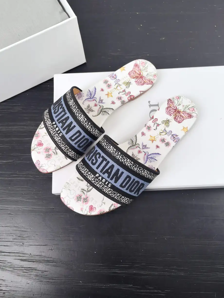 Dior Slipper Sandals 5 - Image 9
