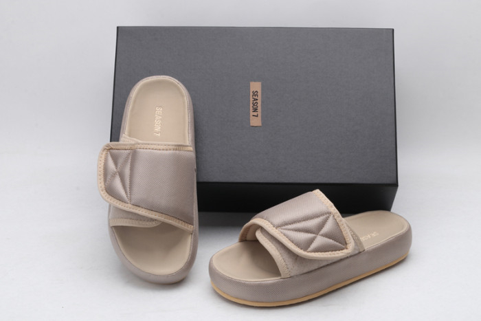 Yeezy Slide 6 - Image 7
