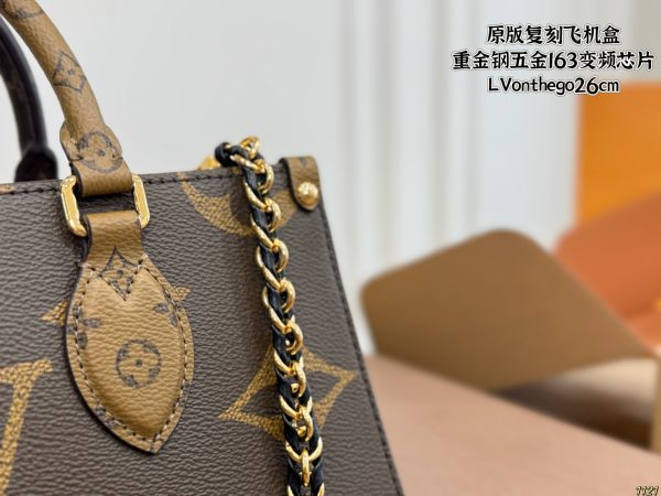 LV OnTheGo Horizontal Jungle Tote