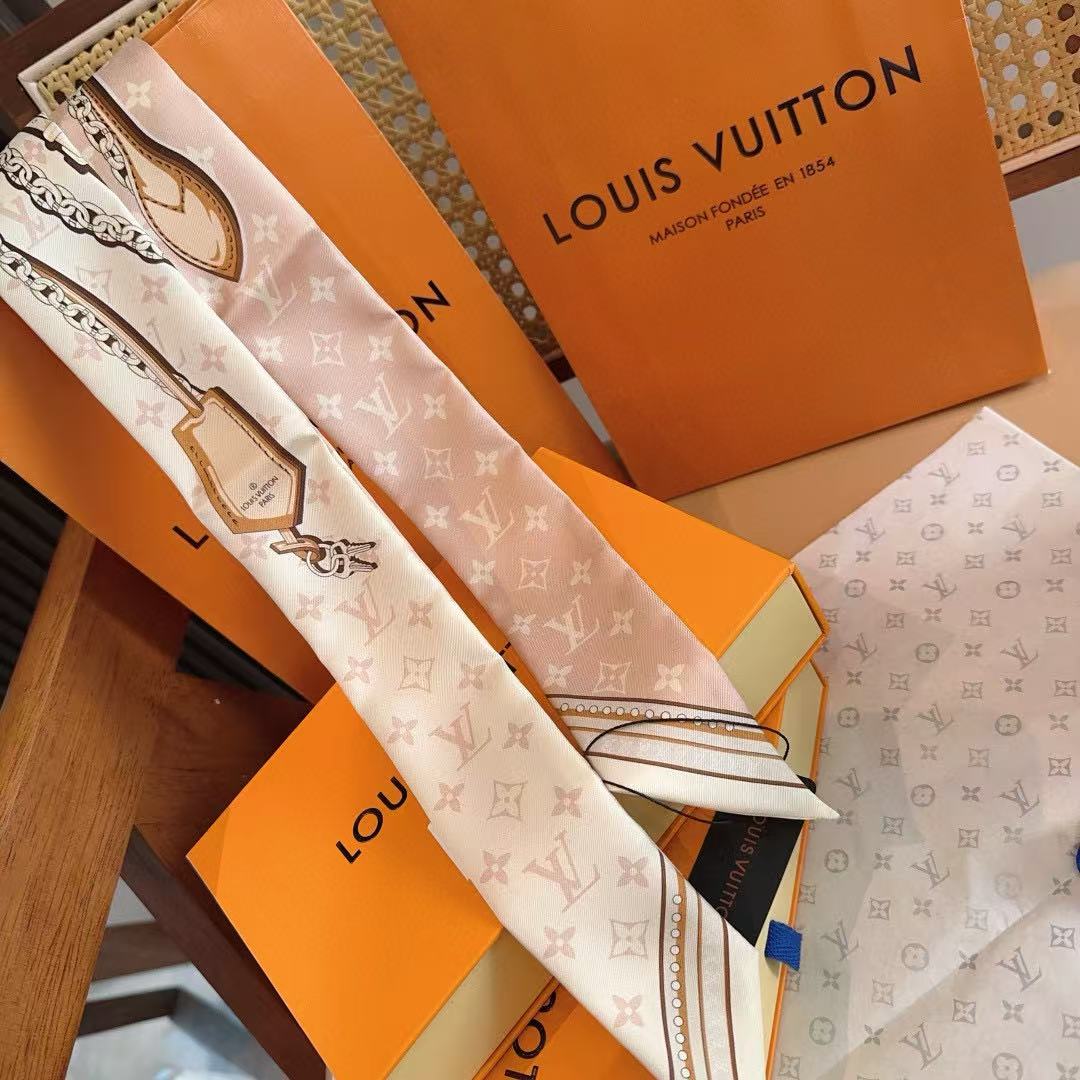 LV Scarf - Image 2