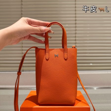 Hermès In-the-Loop 18 bag - Image 3