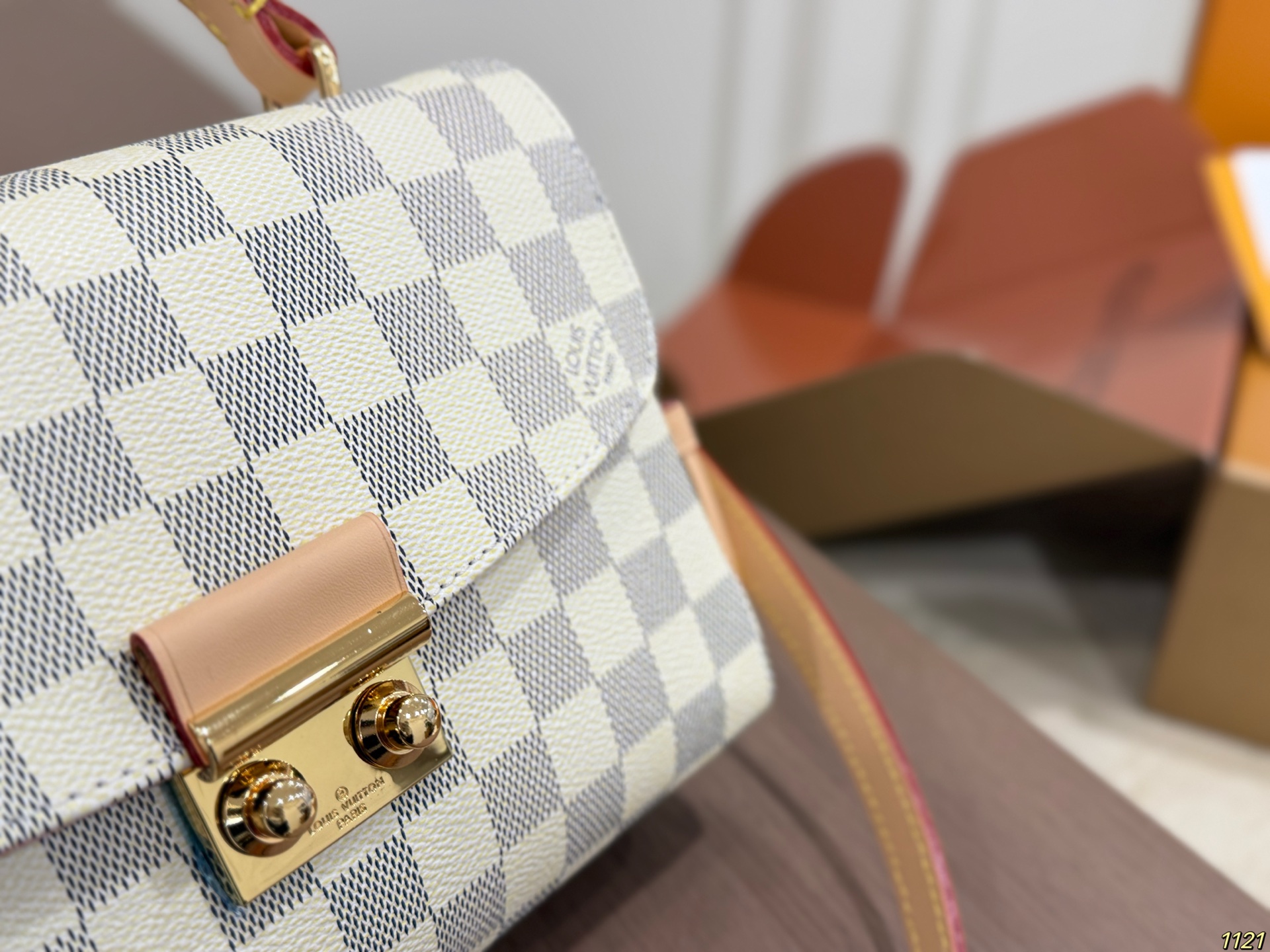 LV Croisette Bag - Image 3