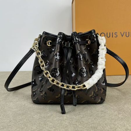 LV Noé BB Handbag