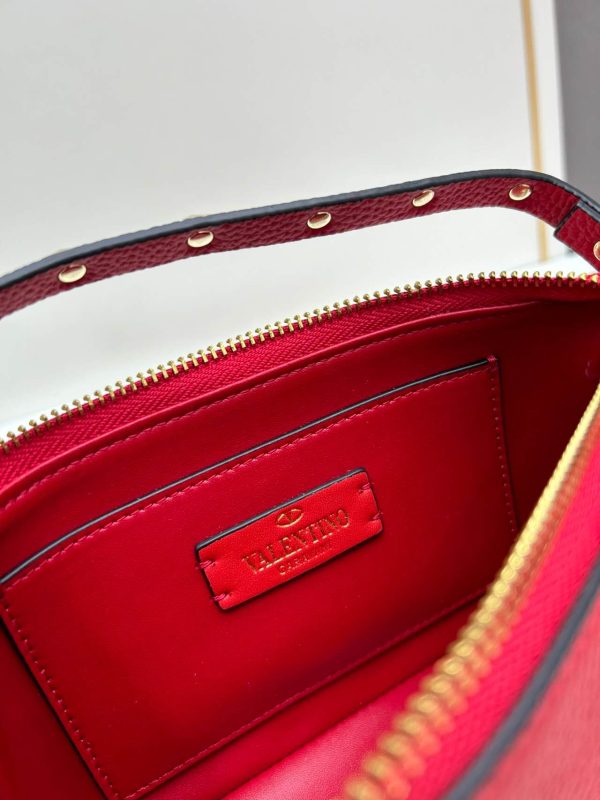 Valentino Garavani Rockstud Shoulder Bag Women Red