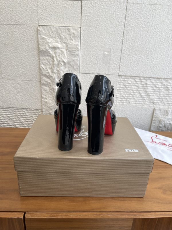Christian Louboutin Sandaloo
