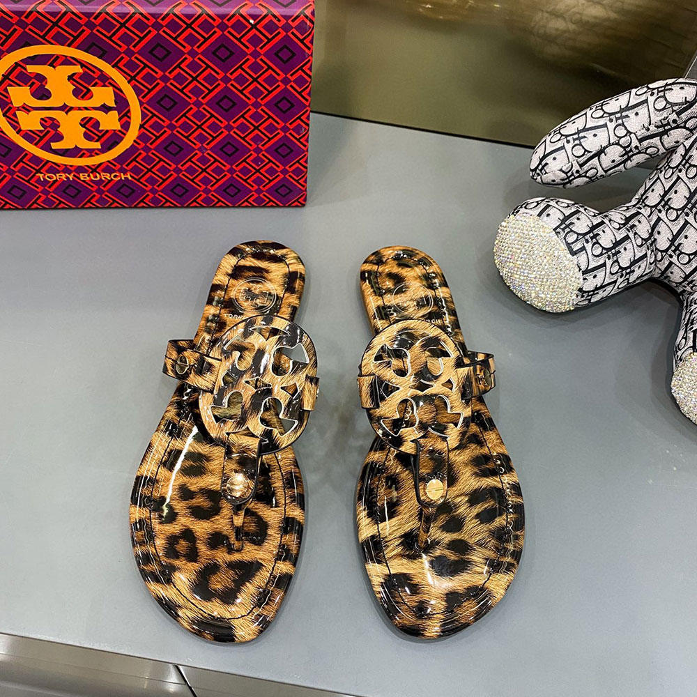 Tory Burch Leather Metal Double T Logo Flip-flops Sandals Slide - Image 9