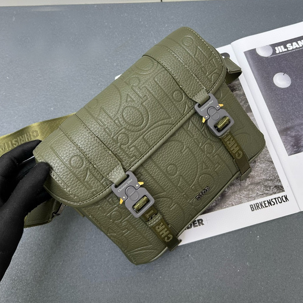 Dior Hit The Road Flap Messenger Bag - Image 4