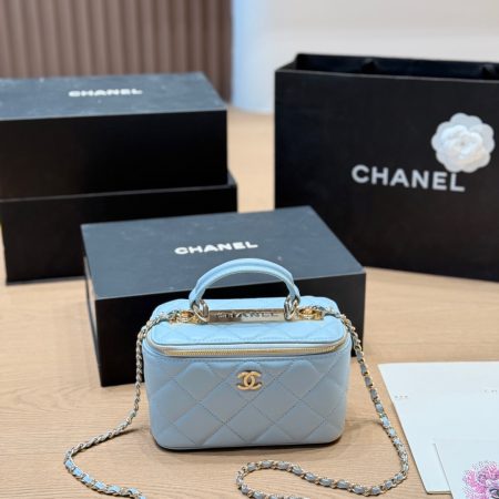 Chanel Long Vanity With Chain Bag - Image 7