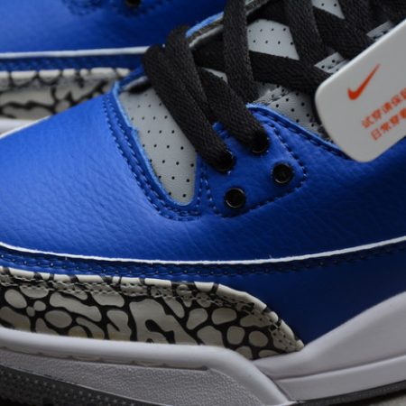 Air Jordan 3 Retro "Varsity Royal" CT8532-400 - Image 9