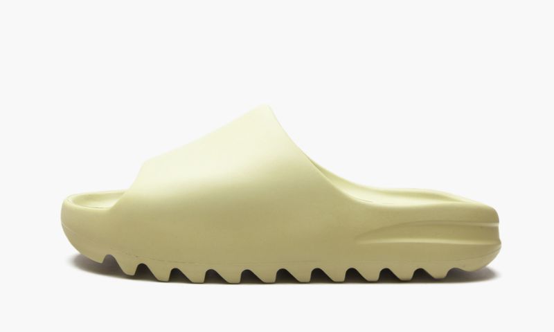Yeezys Slide “ Desert Sand" - Image 1