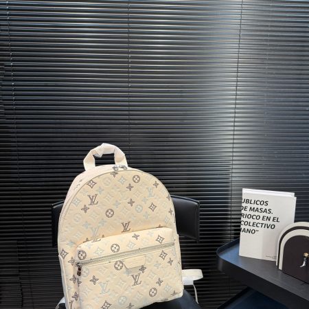 LV Apollo Backpack - Image 3