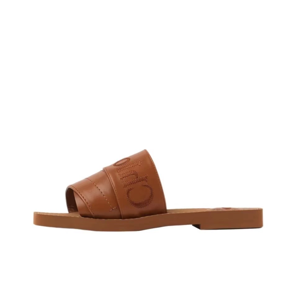 Chloe Leather Logo Embroidery Shoes Sandal - Image 2