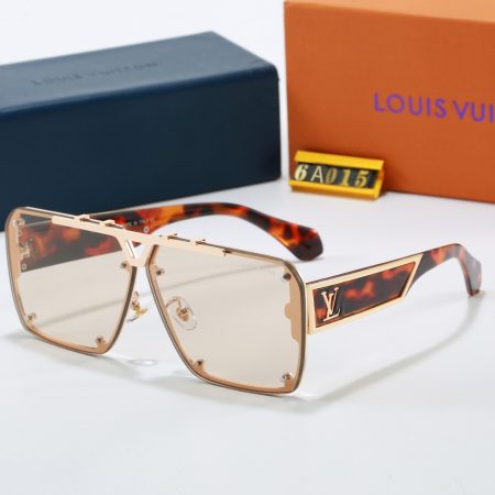 LV Fashionable Sunglasses - Image 5