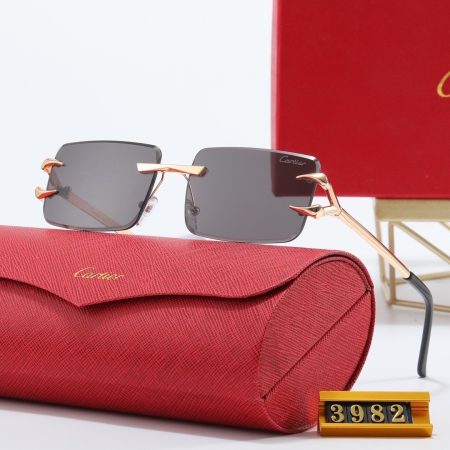 Cartier Fashionable Sunglasses - Image 4