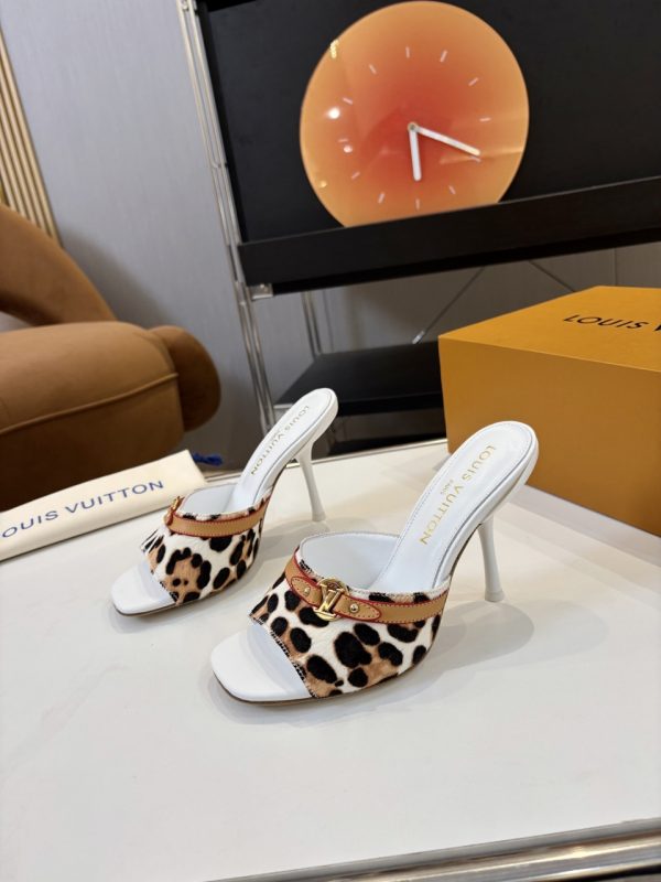 LV High-Heeled Slippers