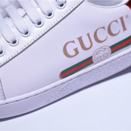 Gucci Ace EMBROIDERED LOW-TOP SNEAKER WITH LOGO - Image 10