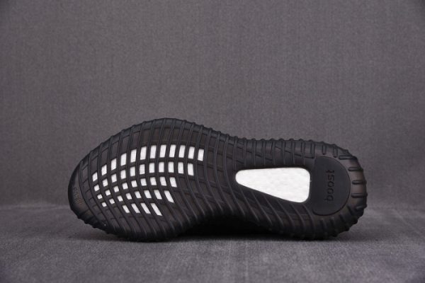 Yeezy Boost 350 V2 Black Red CP9652