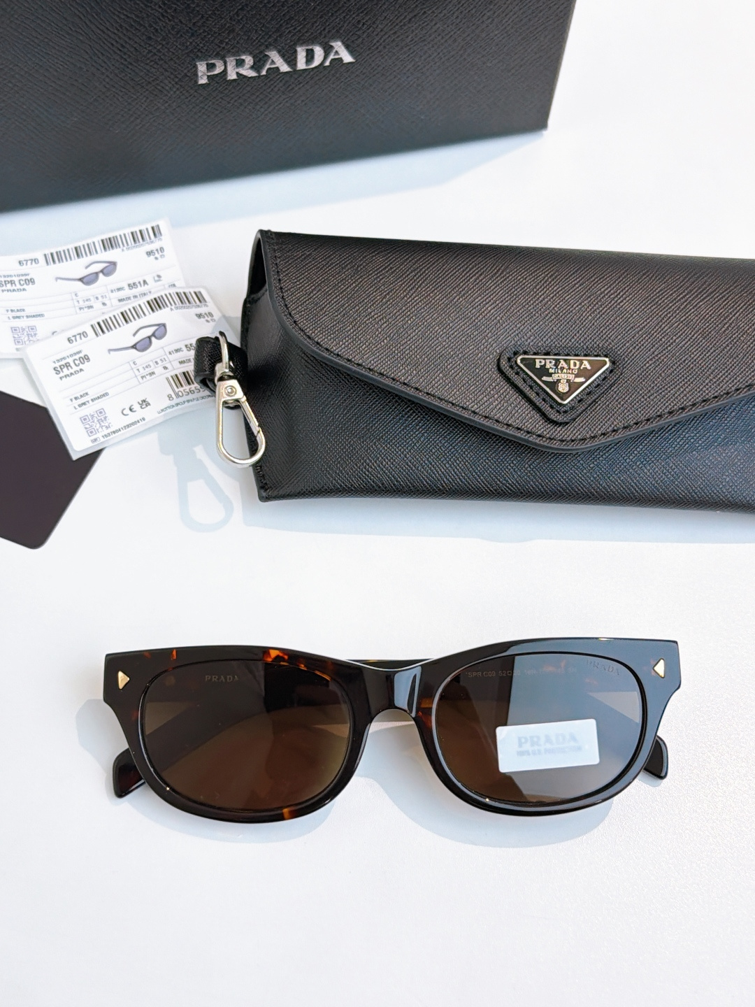 Prada Sunglasses Top Quality - Image 6