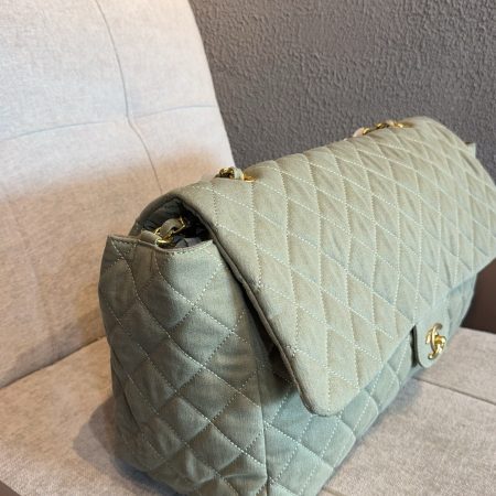 Chanel Classic Single Flap Bag - Image 4