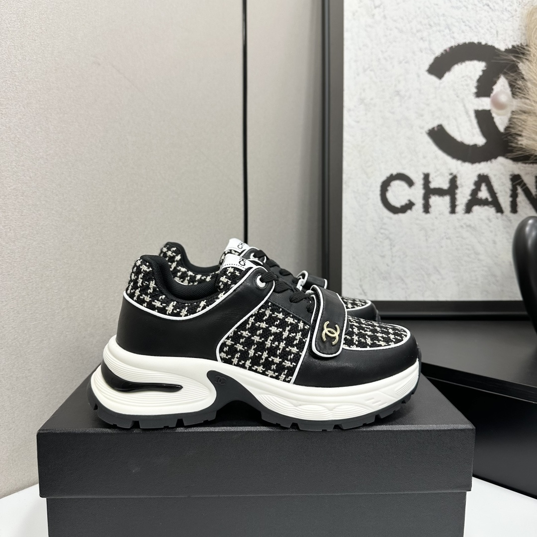 CHANEL Panda Shoes - Image 5