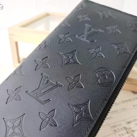 LV Zipper Wallet - Image 5