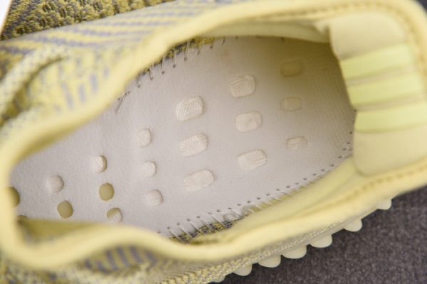 Yeezy Boost 350 V2 Antlia FV3250
