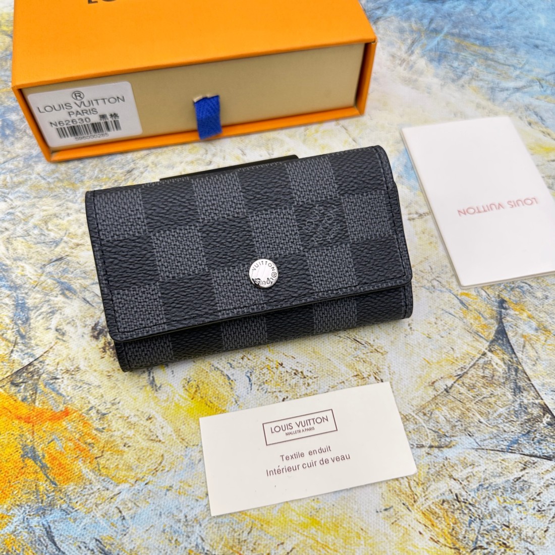 LV LV6 Key Case M62630 - Image 6