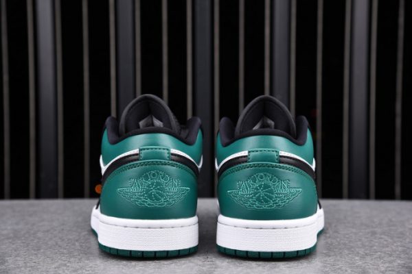 Jordan 1 Low Mystic Green 553558-113