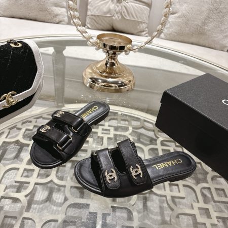 CHANEL CC Spring Flat Sandals - Image 9
