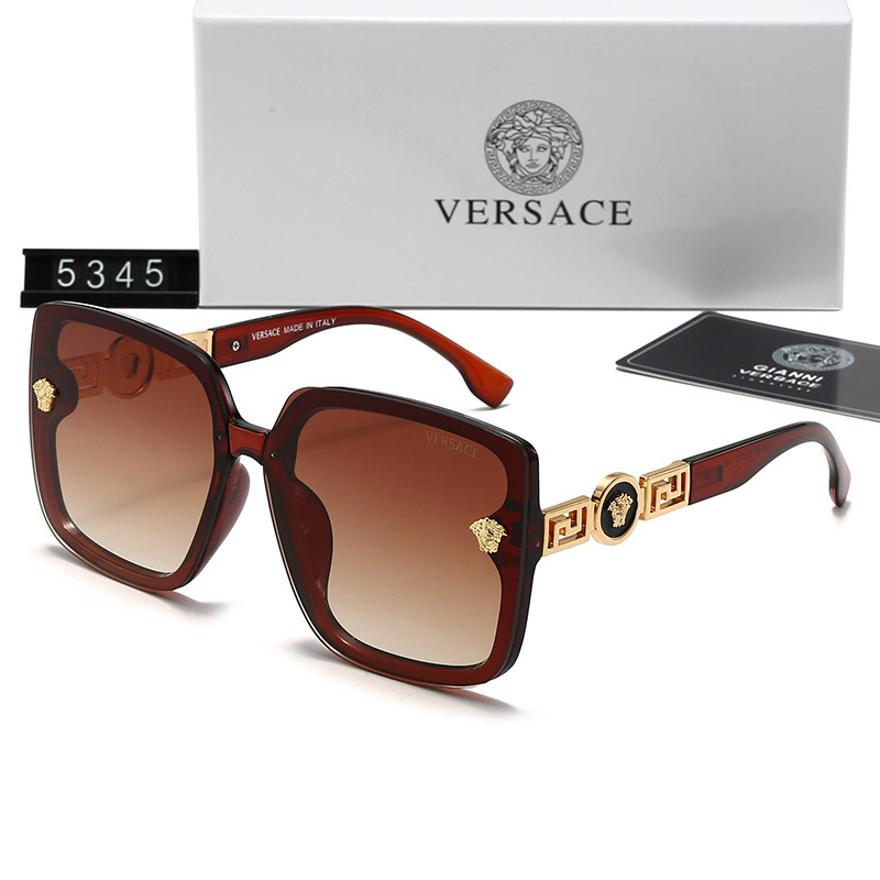 Versace Fashionable Sunglasses - Image 4