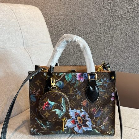 LV Onthego Tote Bag - Image 6