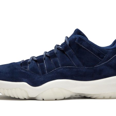 Air Jordan 11 Retro Low "RE2PECT"