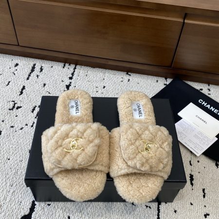 Chanel Fall/Winter Fur-Lined Slippers