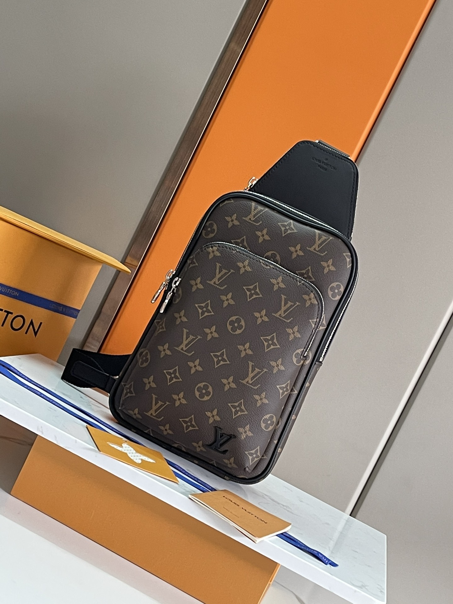 LV Avenue Shoulder Bag - Image 1