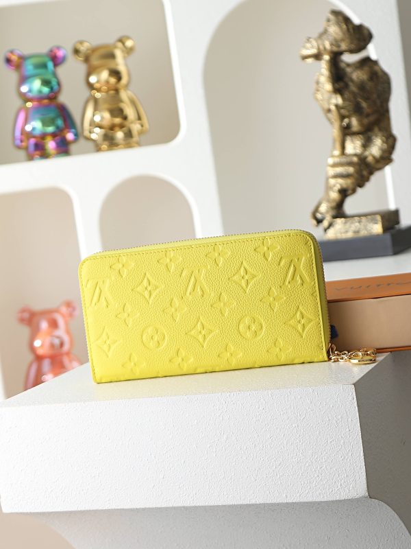 LV Super Lucky Day Gipti Wallet